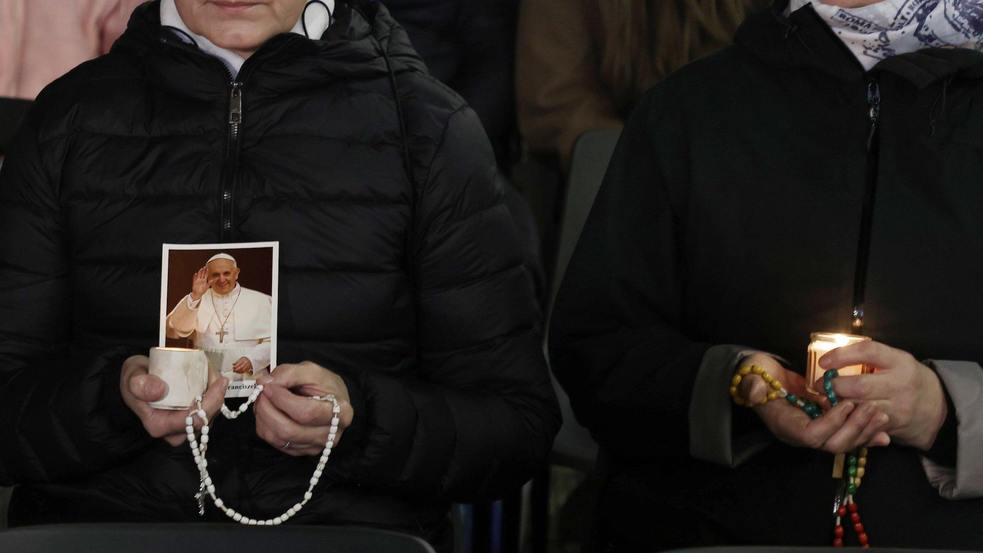 Rosario por el Papa