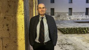 Massimo Borghesi: «Es dramático que en este contexto tan complicado no tengamos la voz de Francisco»