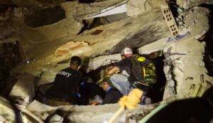 Padre Jorge, desde la zona cero del terremoto en Venezuela: «Estamos volcados al 100 % en ayudar, acompañar y sostener»