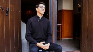 José María Ausín, ordenado el 18 abril, concelebrará con León XIV en la Misa del Corpus Christi
