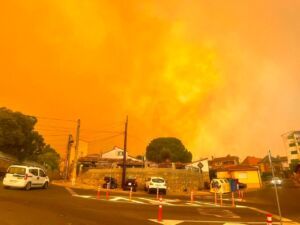 Los curas de primera línea ante los incendios